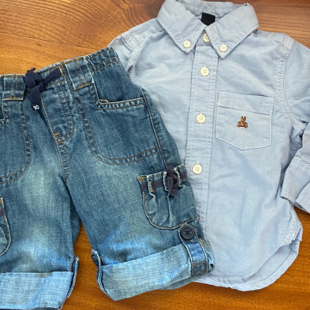 GAP Toddler size 12/18 month.